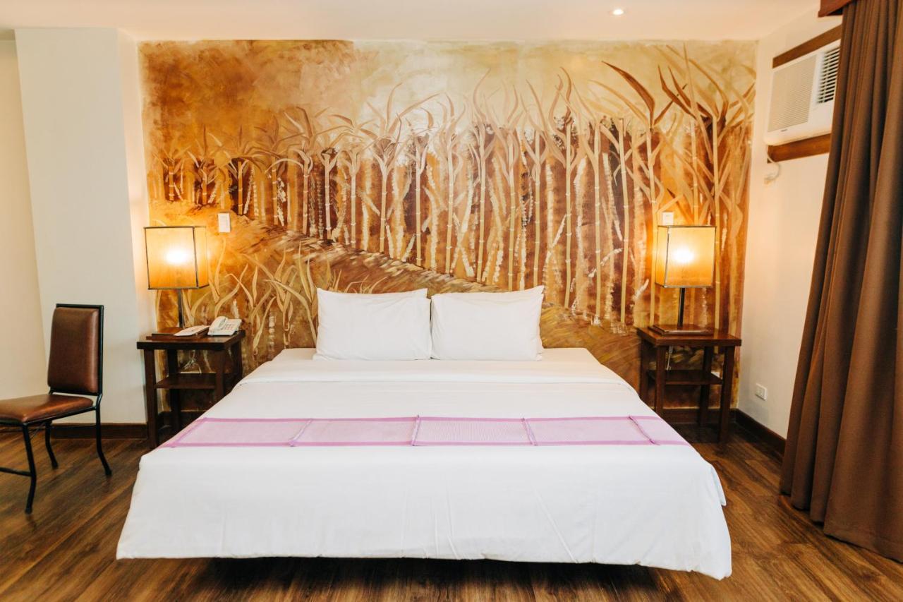 Nature'S Village Resort Bacolod Bagian luar foto